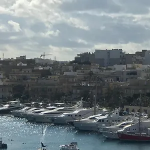Sir William Strand , Gzira Malta